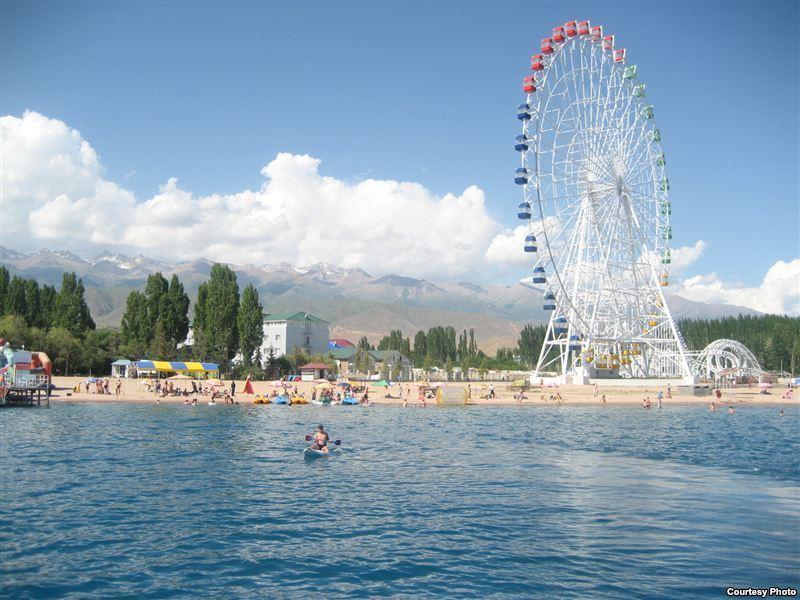 Evropa Hotel Bosteri Buitenkant foto