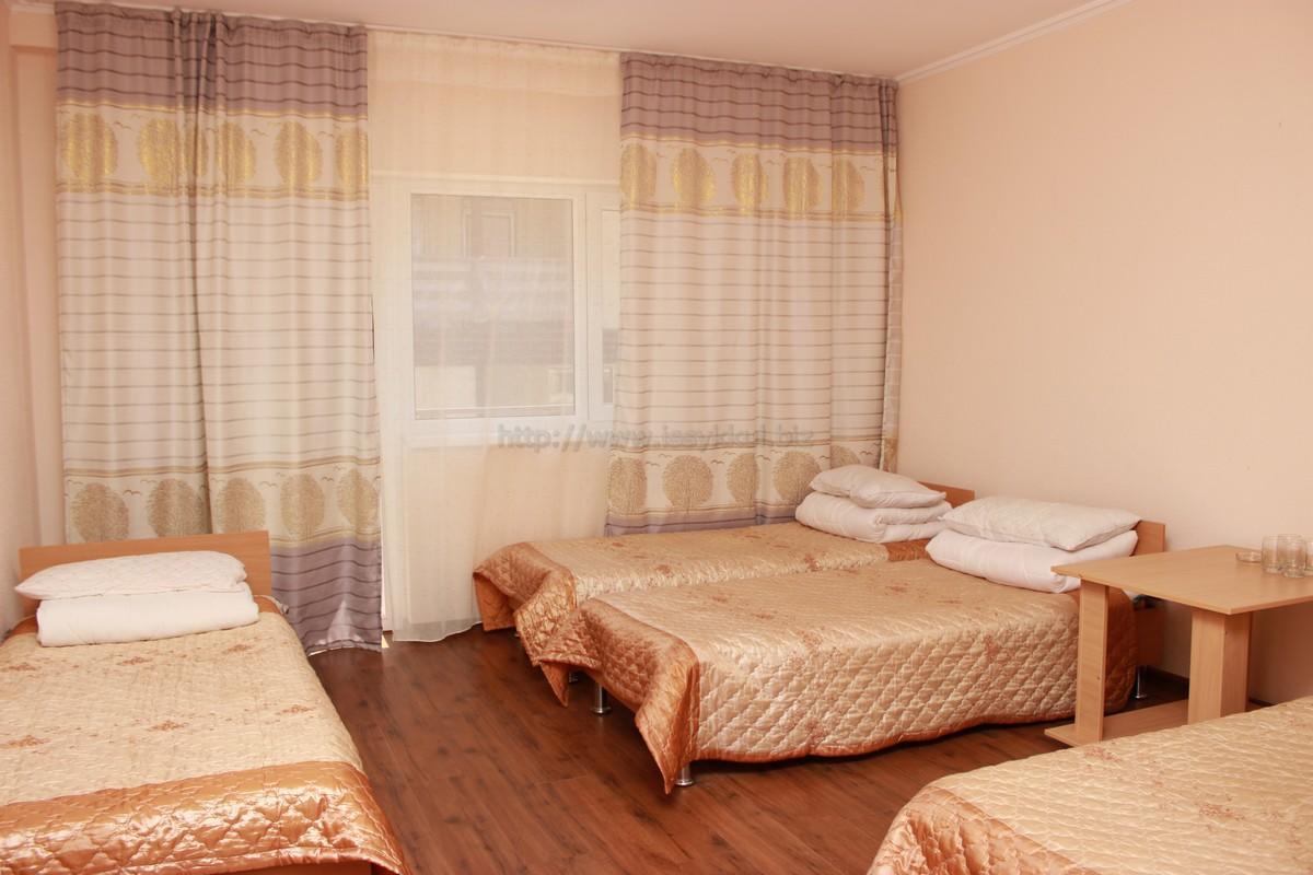 Evropa Hotel Bosteri Buitenkant foto